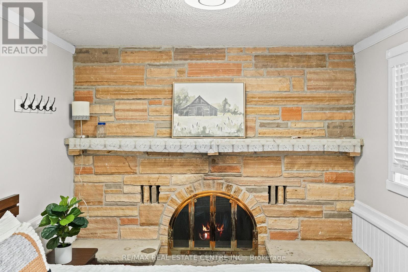 23 Jefferson Road, Brampton (Northgate), Ontario  L6S 2G6 - Photo 11 - W12630982