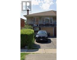 3 LAKELAND DRIVE, Toronto, Ontario