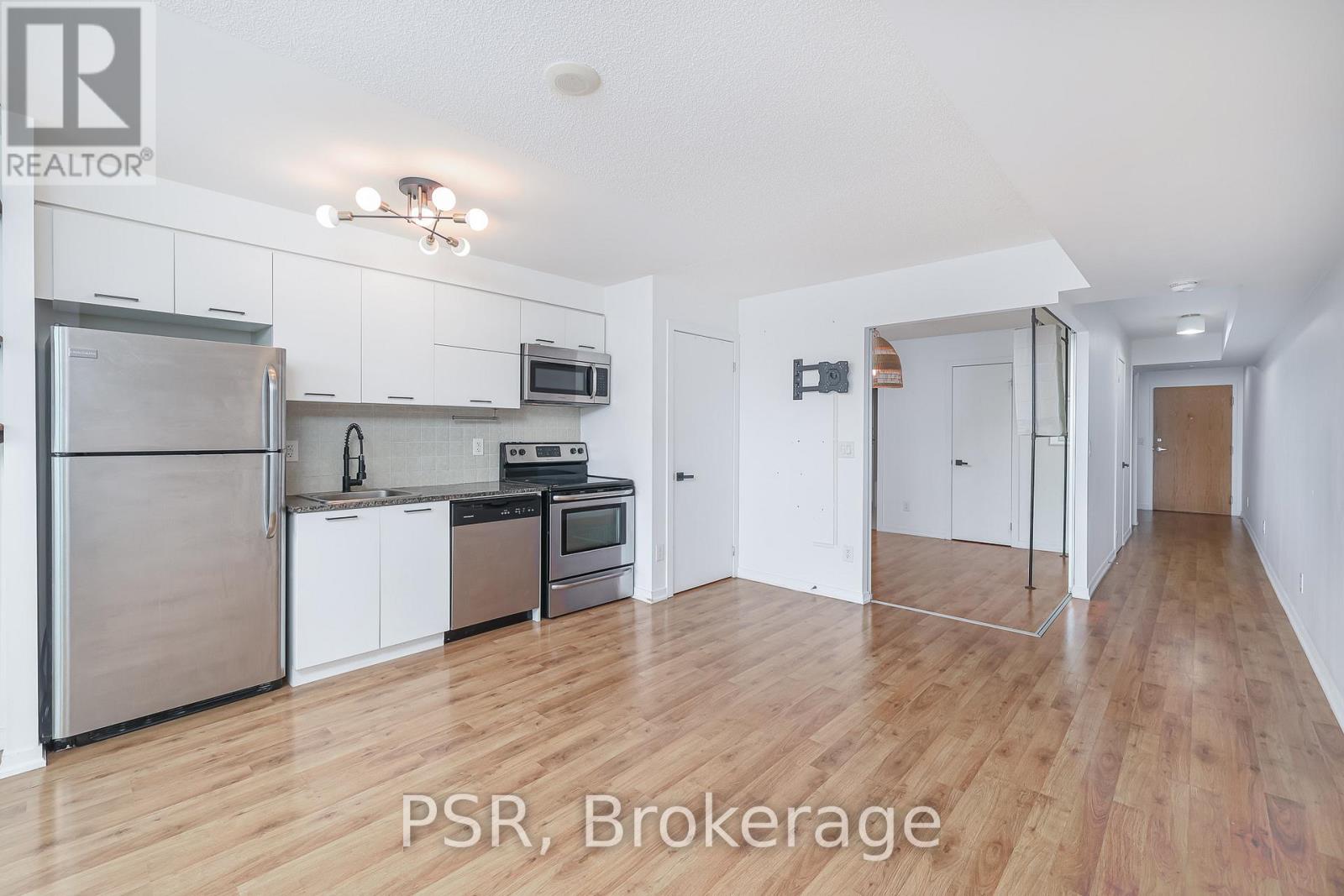 2002 - 38 Joe Shuster Way, Toronto, Ontario  M6K 0A5 - Photo 2 - W12631008