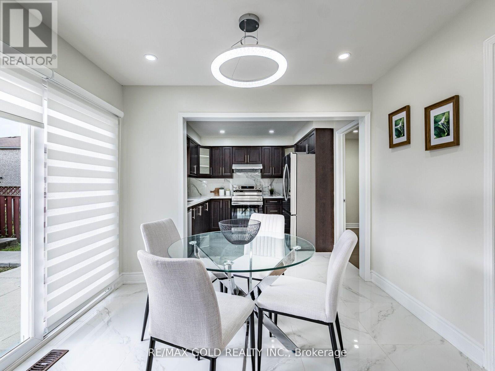 3 Hawkway Court, Brampton, Ontario  L6Y 4K7 - Photo 14 - W12631010