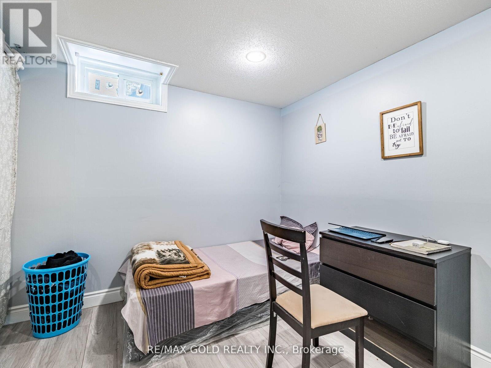 3 Hawkway Court, Brampton, Ontario  L6Y 4K7 - Photo 40 - W12631010