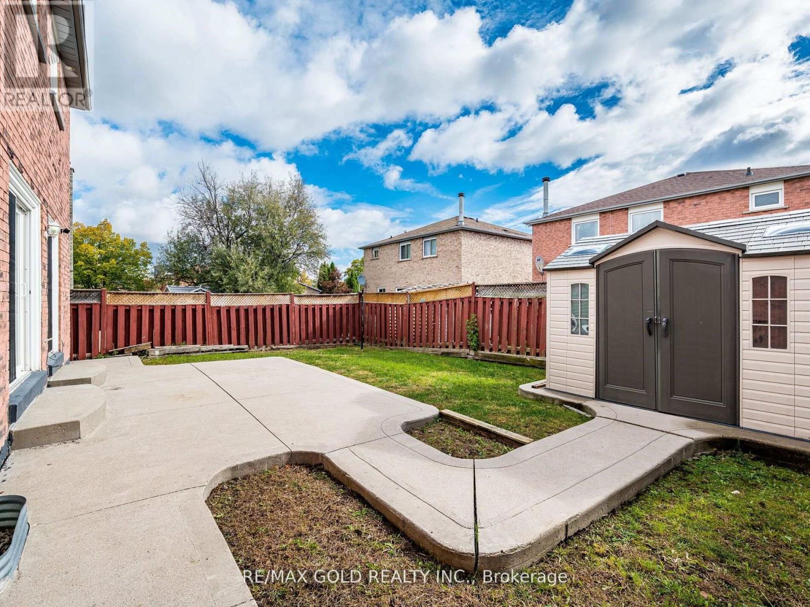 3 Hawkway Court, Brampton, Ontario  L6Y 4K7 - Photo 42 - W12631010