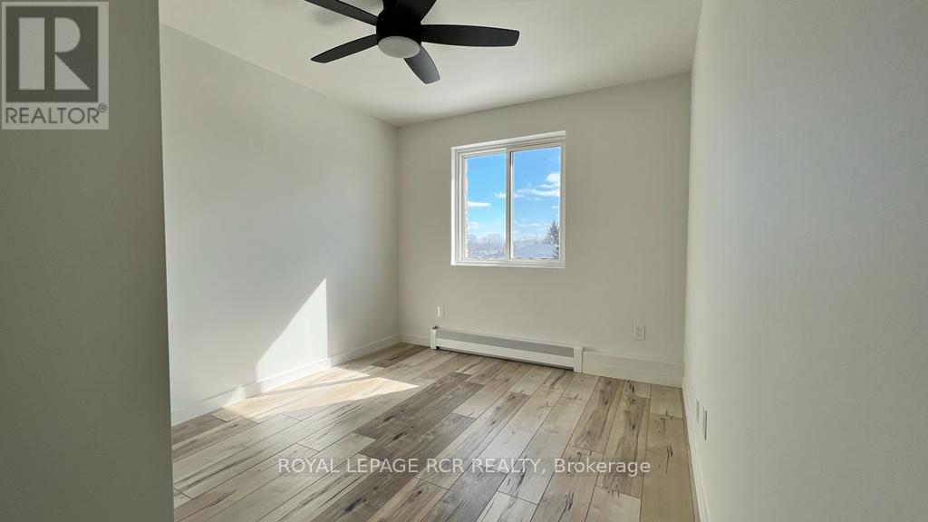 303 - 9 Princess Street, Orangeville, Ontario  L9W 1W1 - Photo 9 - W12631026