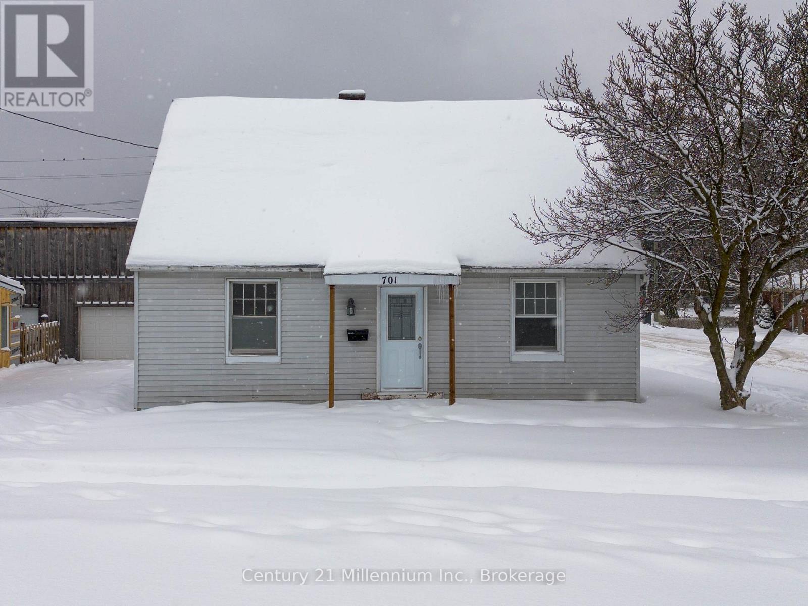 701 5TH STREET E, Owen Sound, Ontario