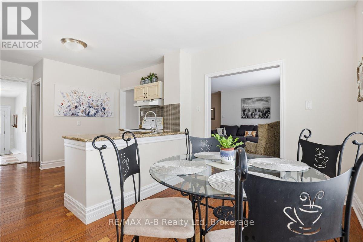 296 Huron Street, Stratford, Ontario N5A 5T4 - Photo 12 - X12631054