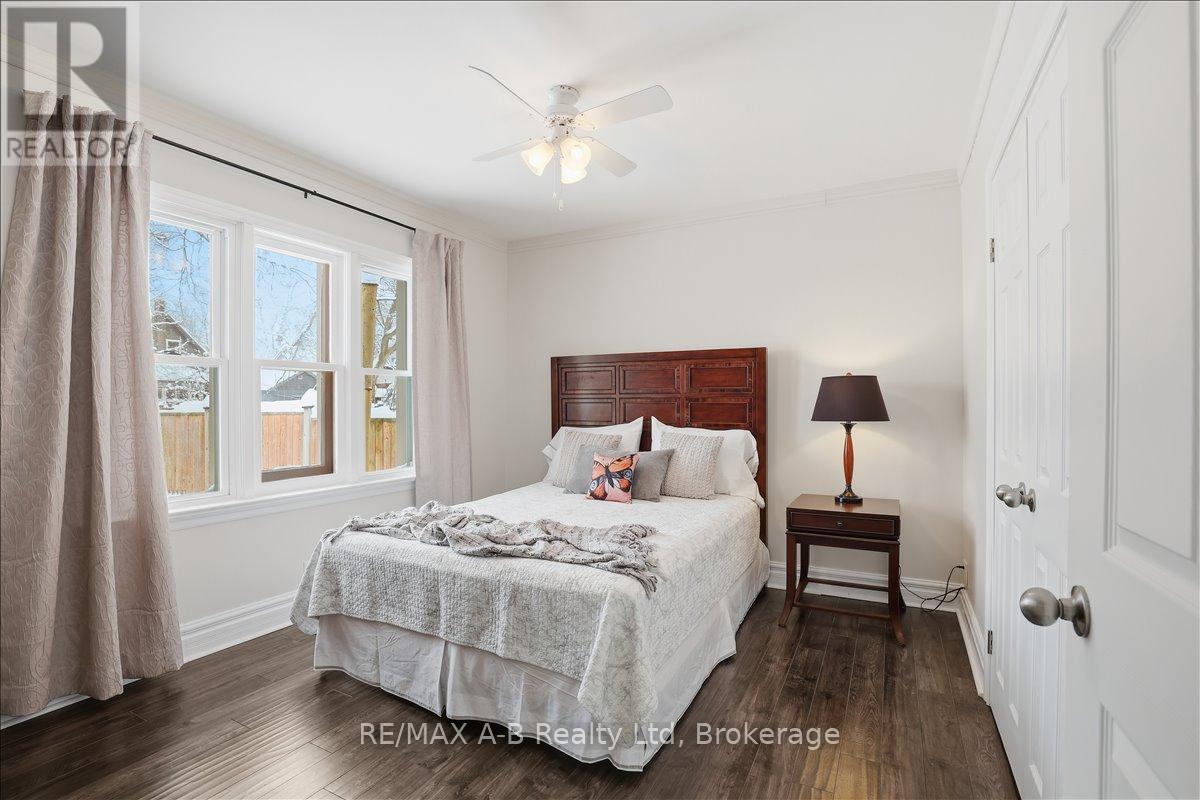 296 Huron Street, Stratford, Ontario N5A 5T4 - Photo 19 - X12631054