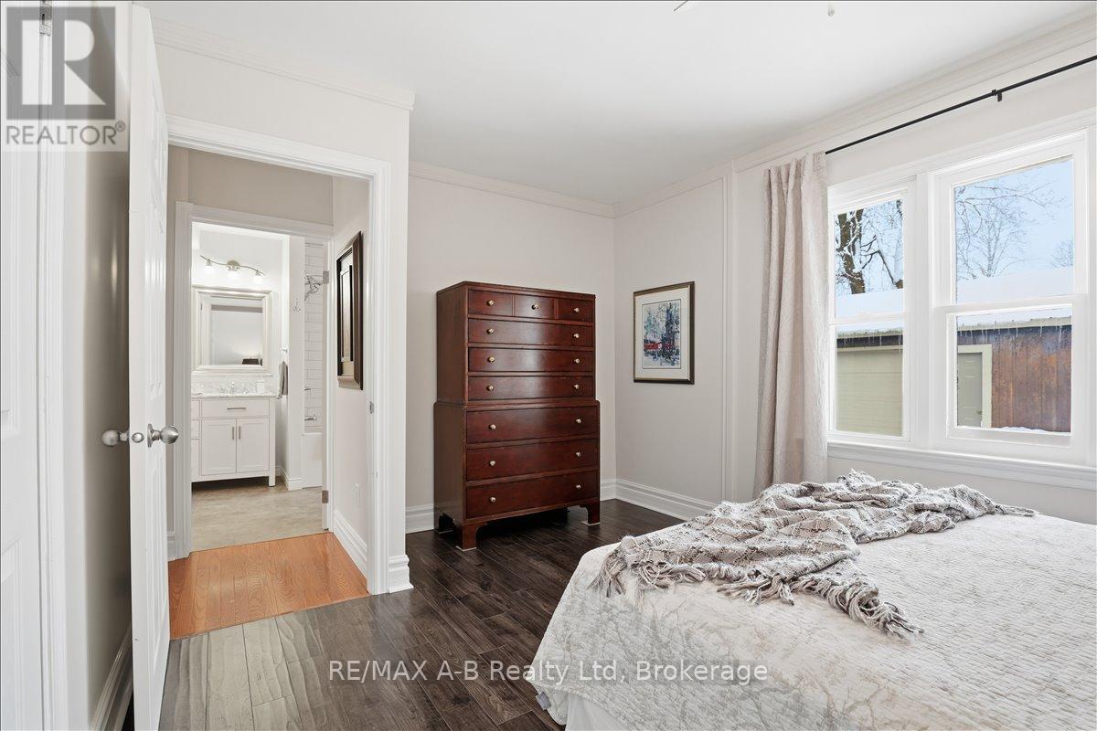 296 Huron Street, Stratford, Ontario N5A 5T4 - Photo 20 - X12631054