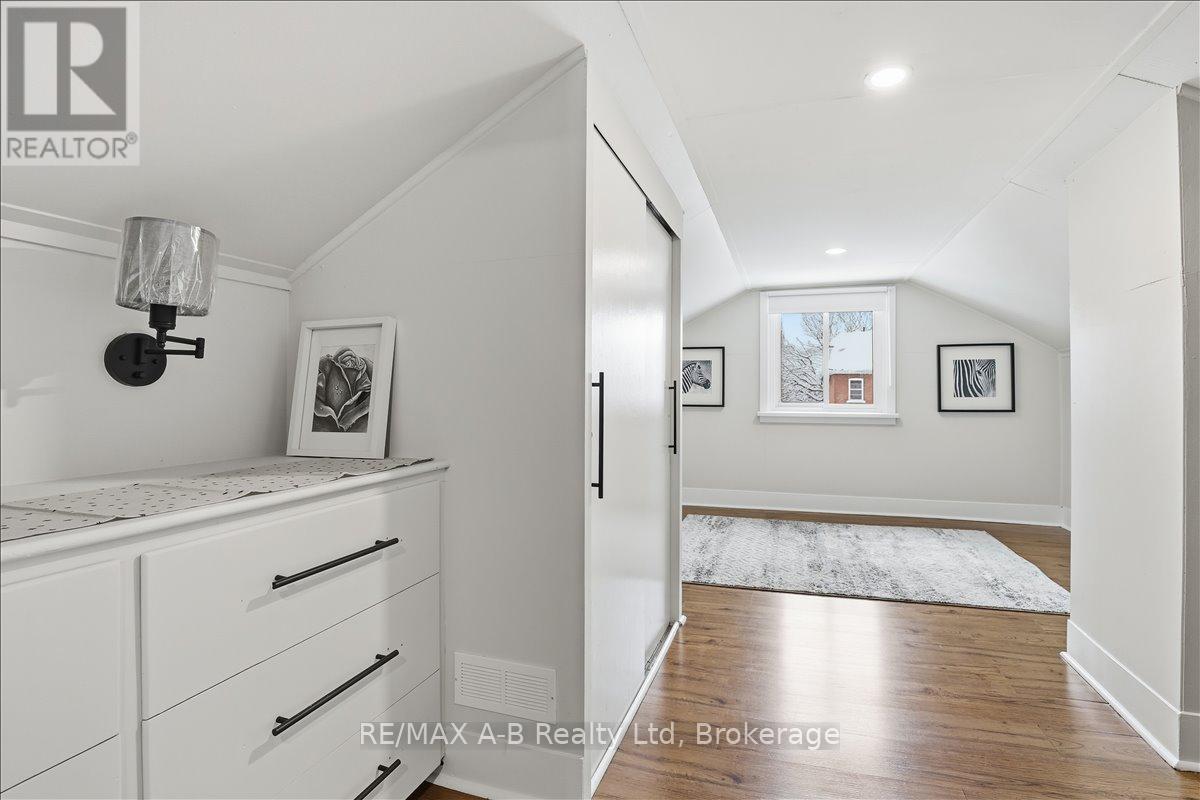 296 Huron Street, Stratford, Ontario N5A 5T4 - Photo 30 - X12631054