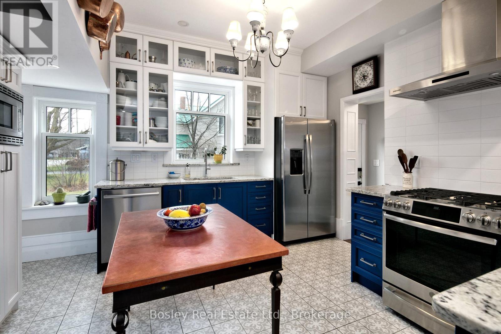 90 Collingwood Street, Meaford, Ontario  N4L 1H1 - Photo 8 - X12631198