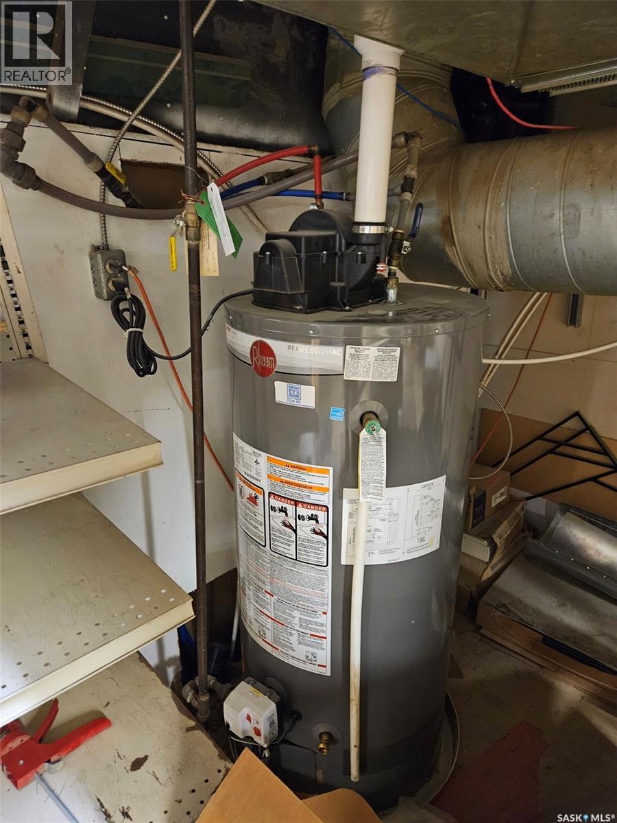 210 Main Street, Carlyle, Saskatchewan  S0C 0R0 - Photo 7 - SK019830