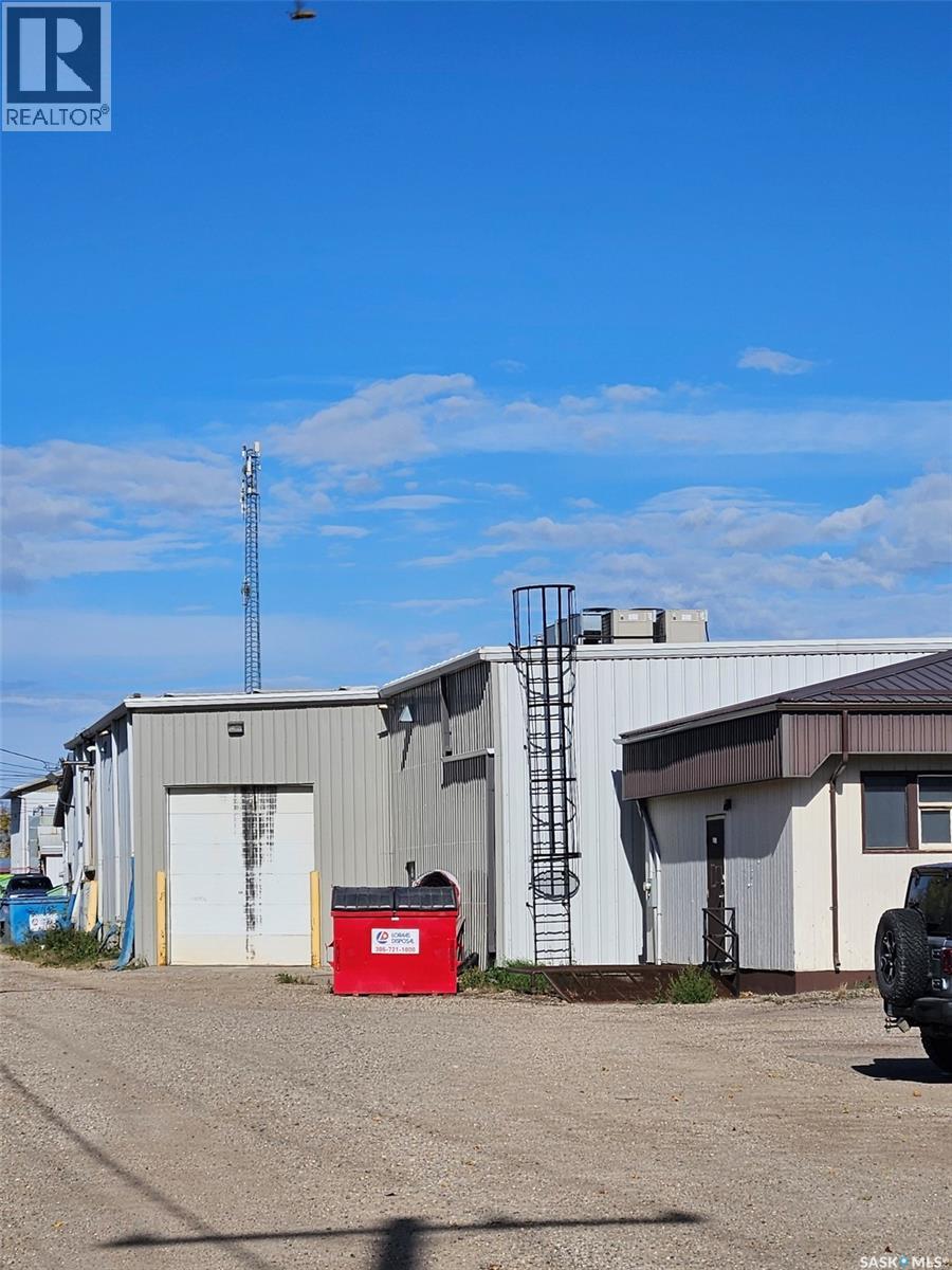 210 Main Street, Carlyle, Saskatchewan  S0C 0R0 - Photo 2 - SK019830