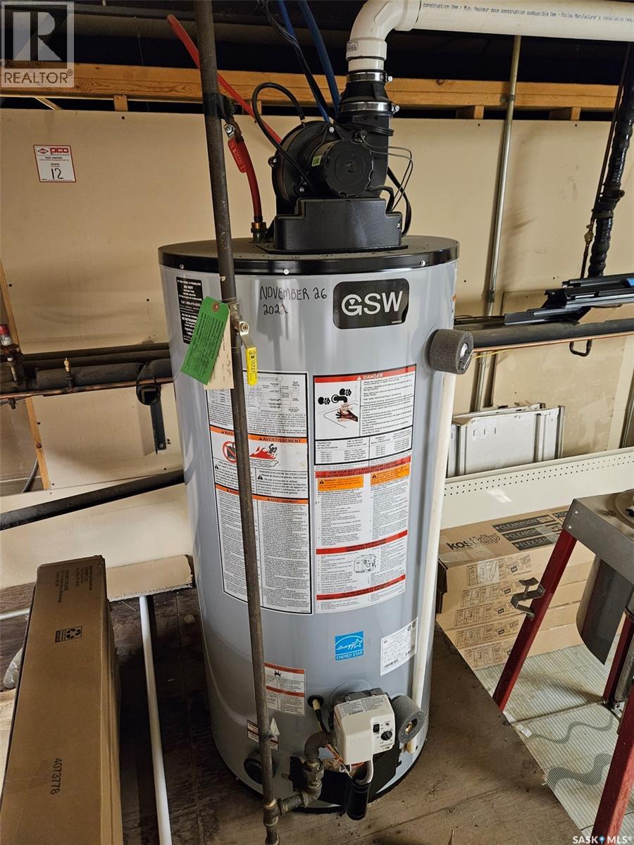 210 Main Street, Carlyle, Saskatchewan  S0C 0R0 - Photo 9 - SK019830