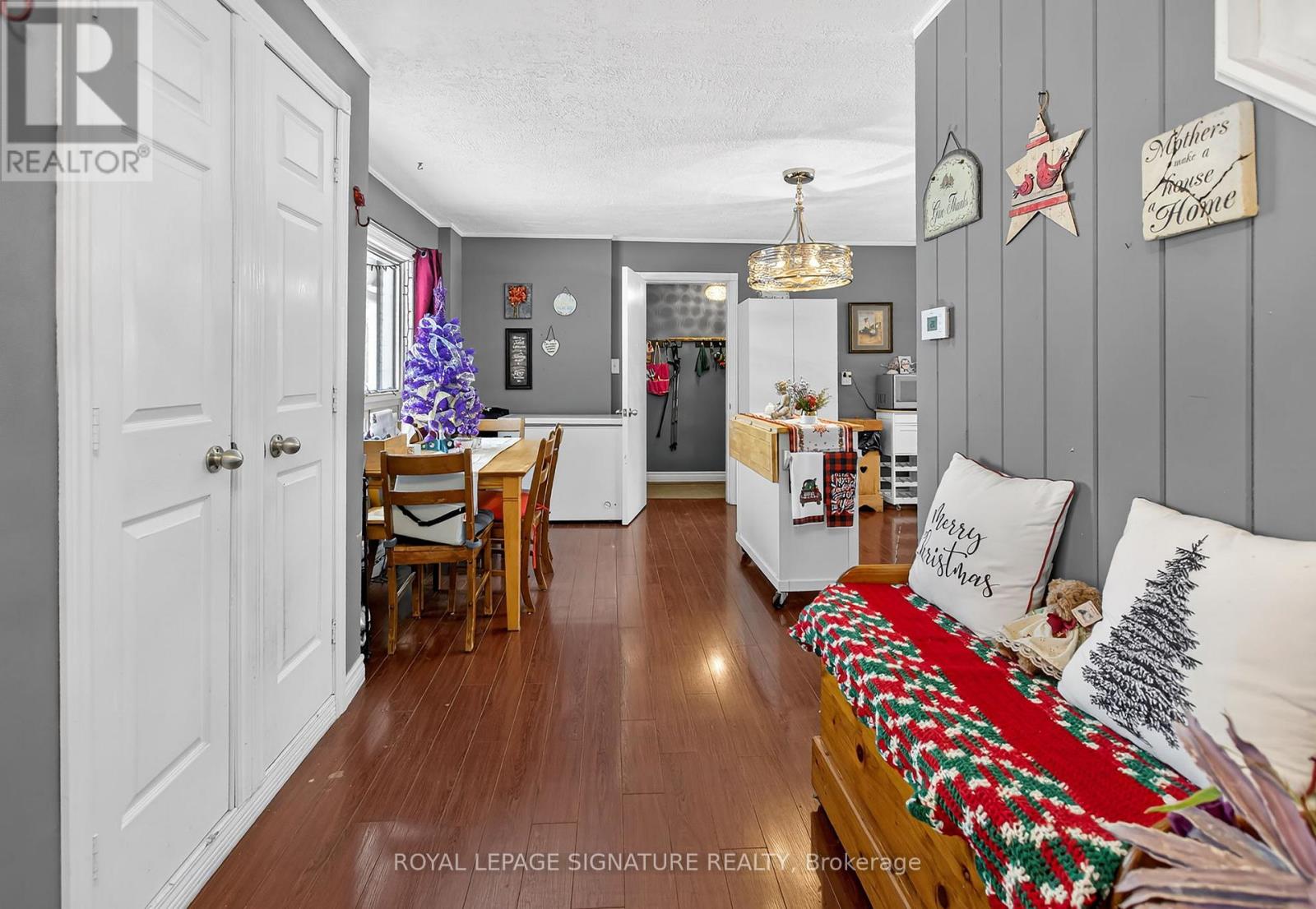 82 First Avenue, Quinte West, Ontario  K8V 4C5 - Photo 11 - X12630984