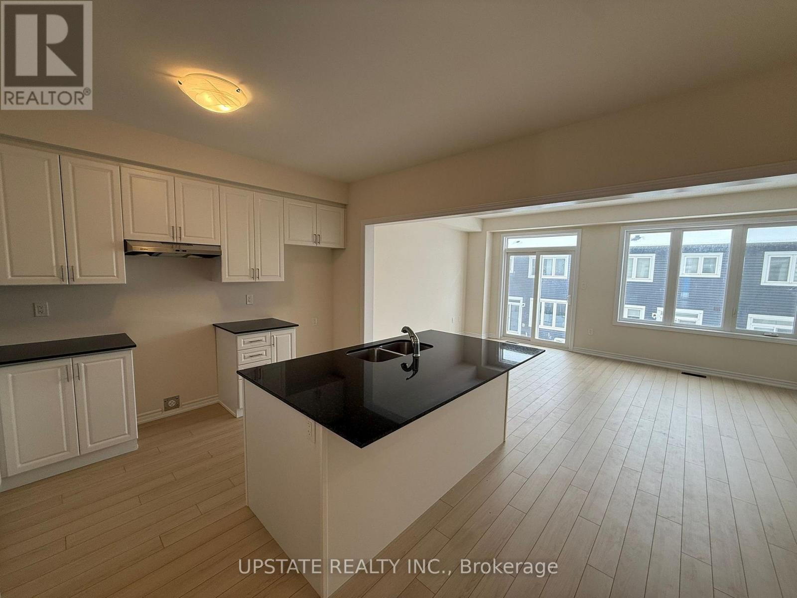 161 Gear Avenue, Erin, Ontario  N0B 1T0 - Photo 4 - X12631004