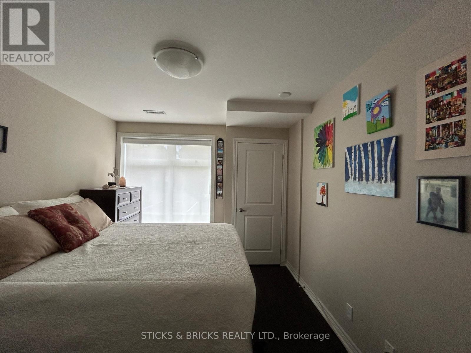 4611 Pettit Avenue, Niagara Falls (Morrison), Ontario  L2E 0B2 - Photo 18 - X12630884