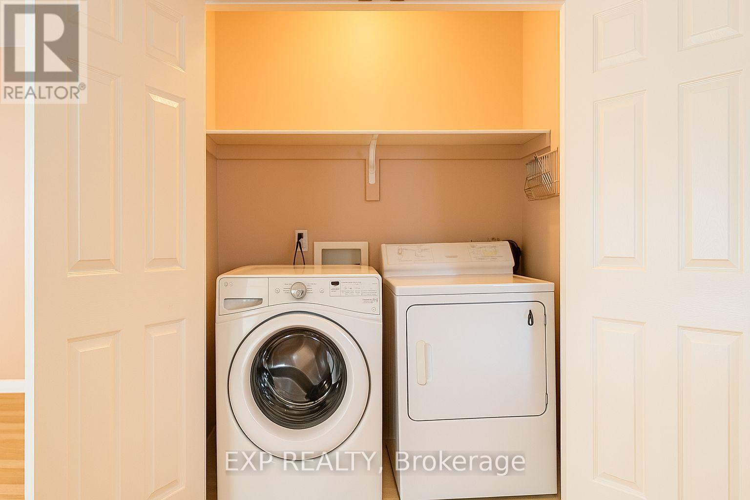 1023 Vista Barrett Private, Ottawa, Ontario K4P 1C8 - Photo 12 - X12631036