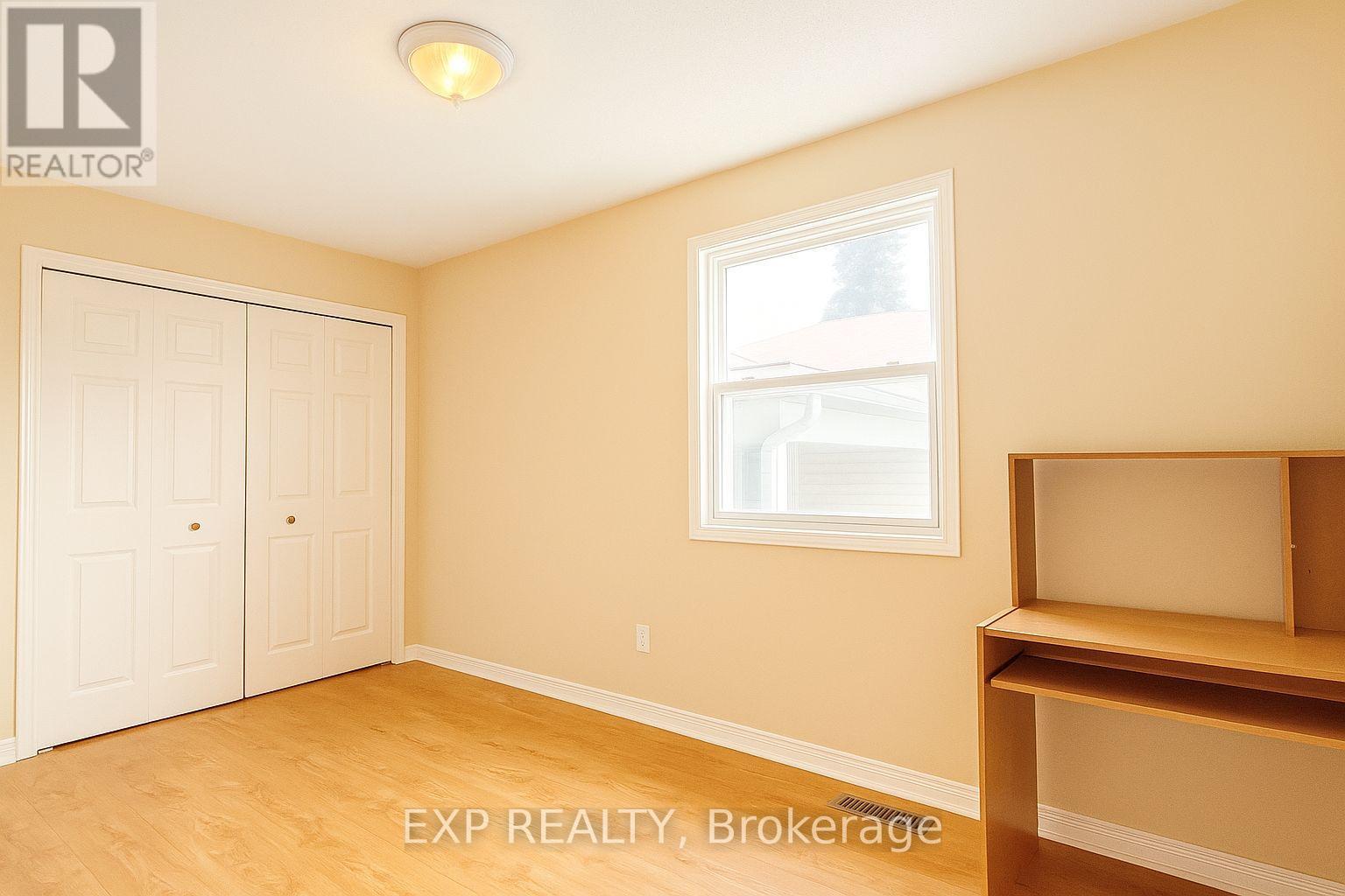 1023 Vista Barrett Private, Ottawa, Ontario K4P 1C8 - Photo 9 - X12631036