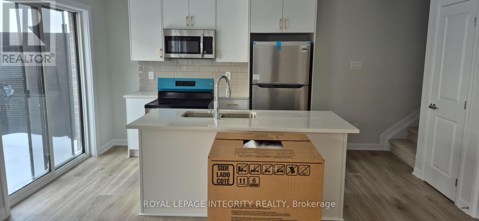 3 - 401 Glenroy Gilbert Drive, Ottawa, Ontario  K2J 7N7 - Photo 5 - X12631098