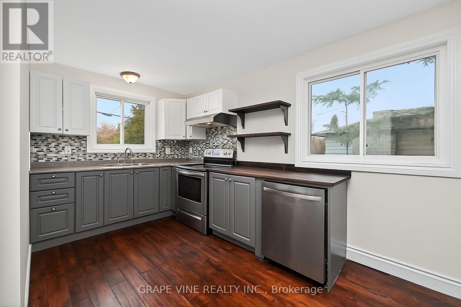 179 Victoria Street, Mississippi Mills, Ontario K0A 1A0 - Photo 10 - X12631126