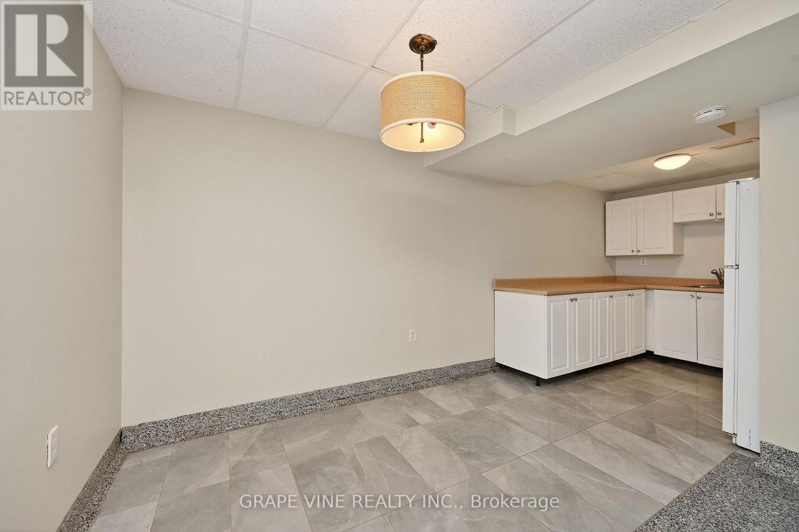 179 Victoria Street, Mississippi Mills, Ontario K0A 1A0 - Photo 29 - X12631126