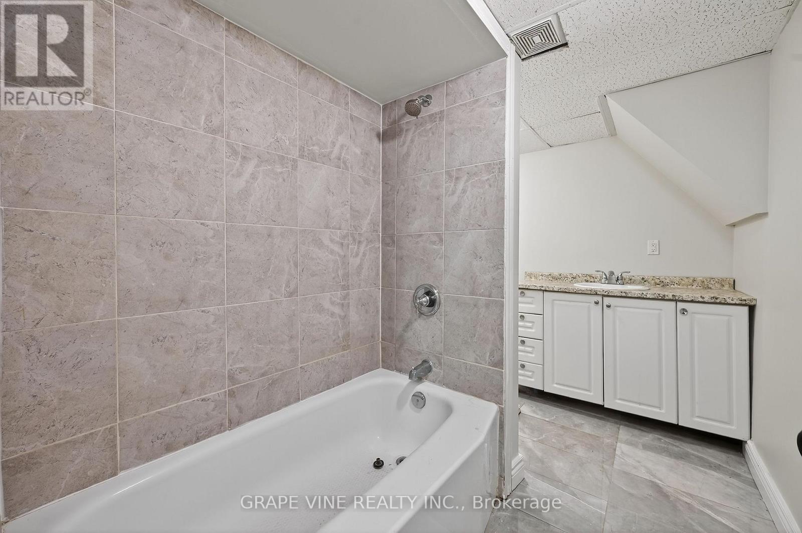 179 Victoria Street, Mississippi Mills, Ontario K0A 1A0 - Photo 34 - X12631126