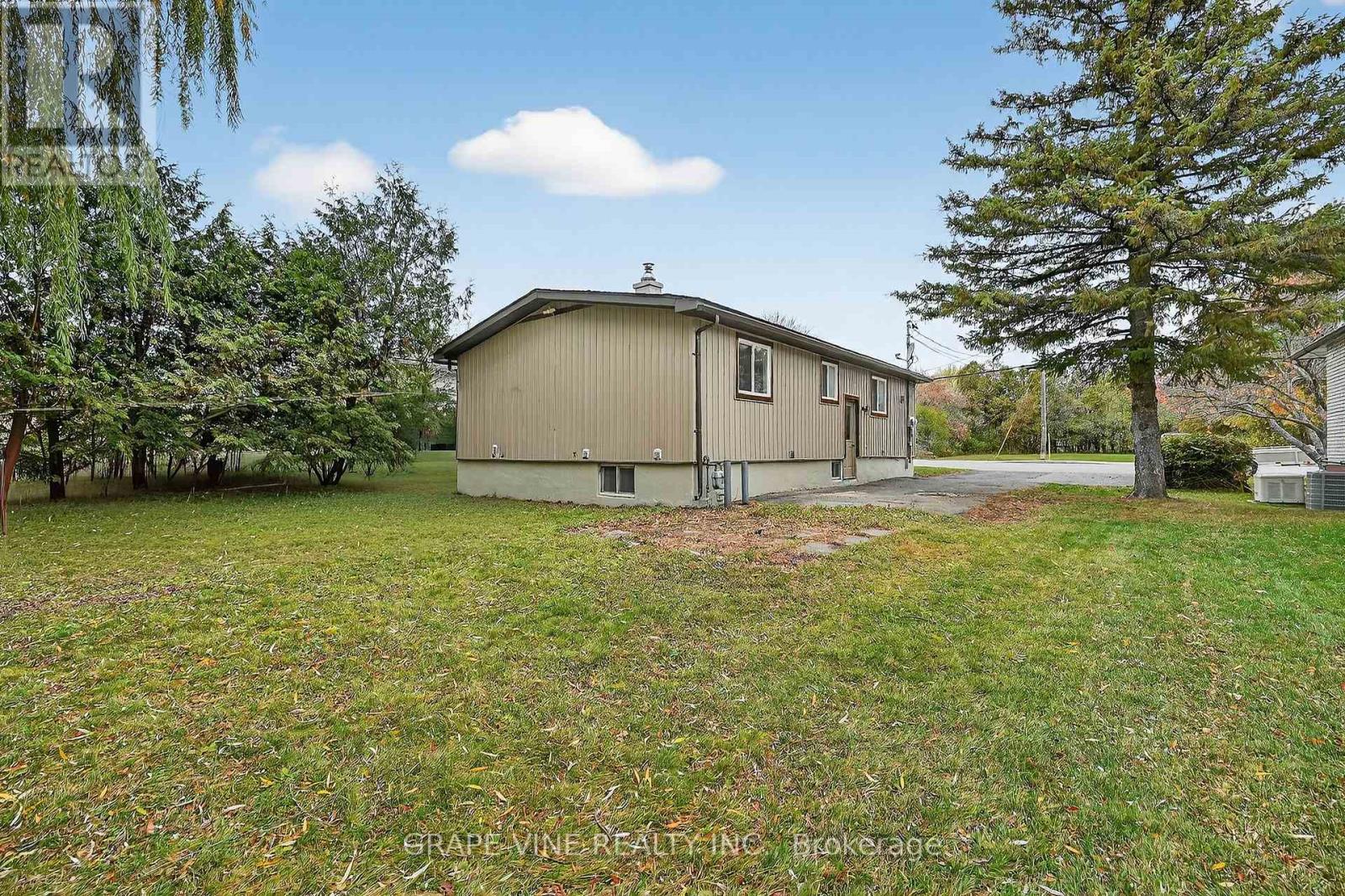 179 Victoria Street, Mississippi Mills, Ontario K0A 1A0 - Photo 43 - X12631126