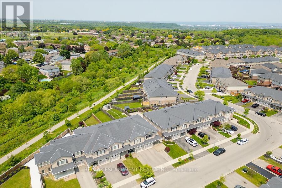 123 Westbank Trail, Hamilton, Ontario  L8J 0H3 - Photo 36 - X12389769