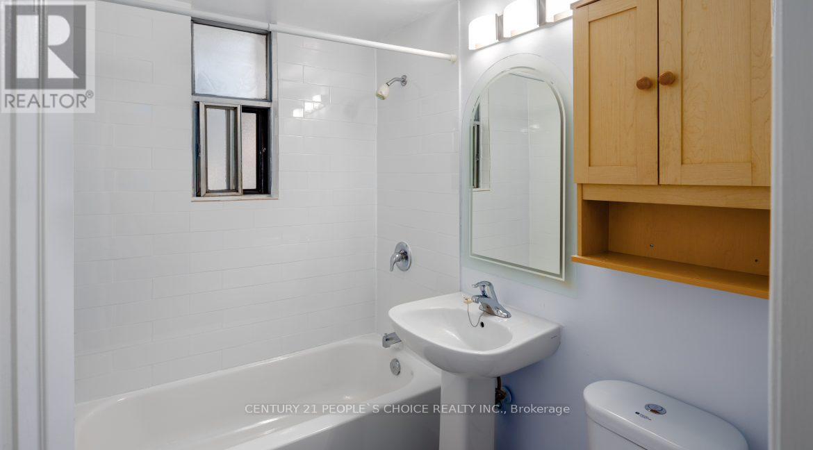 6 - 869 Avenue Road, Toronto, Ontario  M5P 2K5 - Photo 6 - C12435849