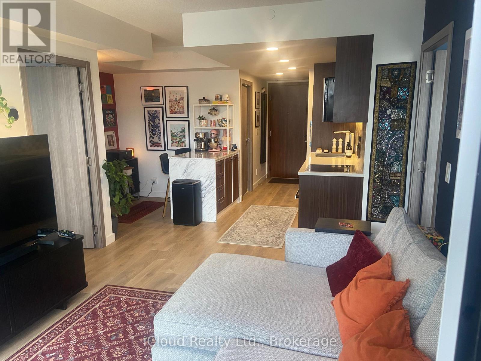 2502 - 38 Widmer Street, Toronto, Ontario  M5V 0P7 - Photo 7 - C12562170