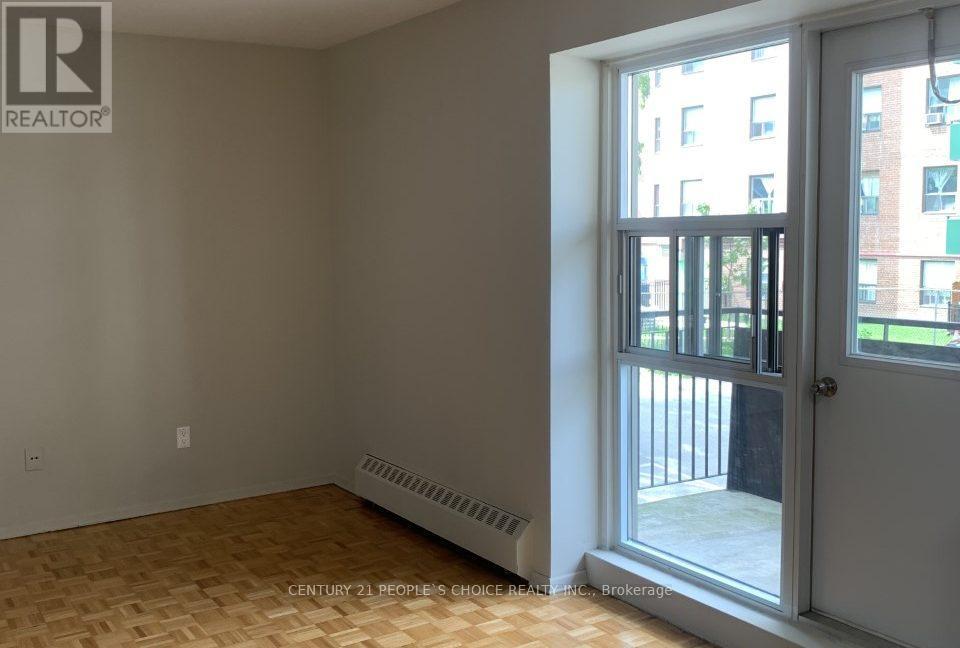 307 - 52 Park Street E, Mississauga, Ontario  L5G 1M1 - Photo 7 - W12454322