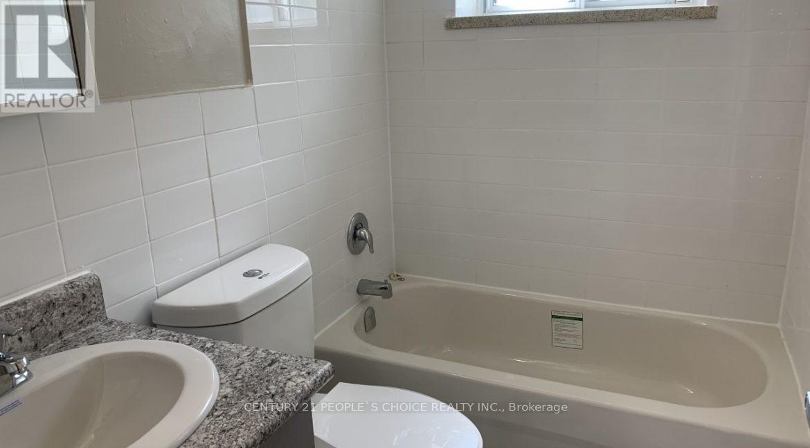 307 - 52 Park Street E, Mississauga, Ontario  L5G 1M1 - Photo 9 - W12454322