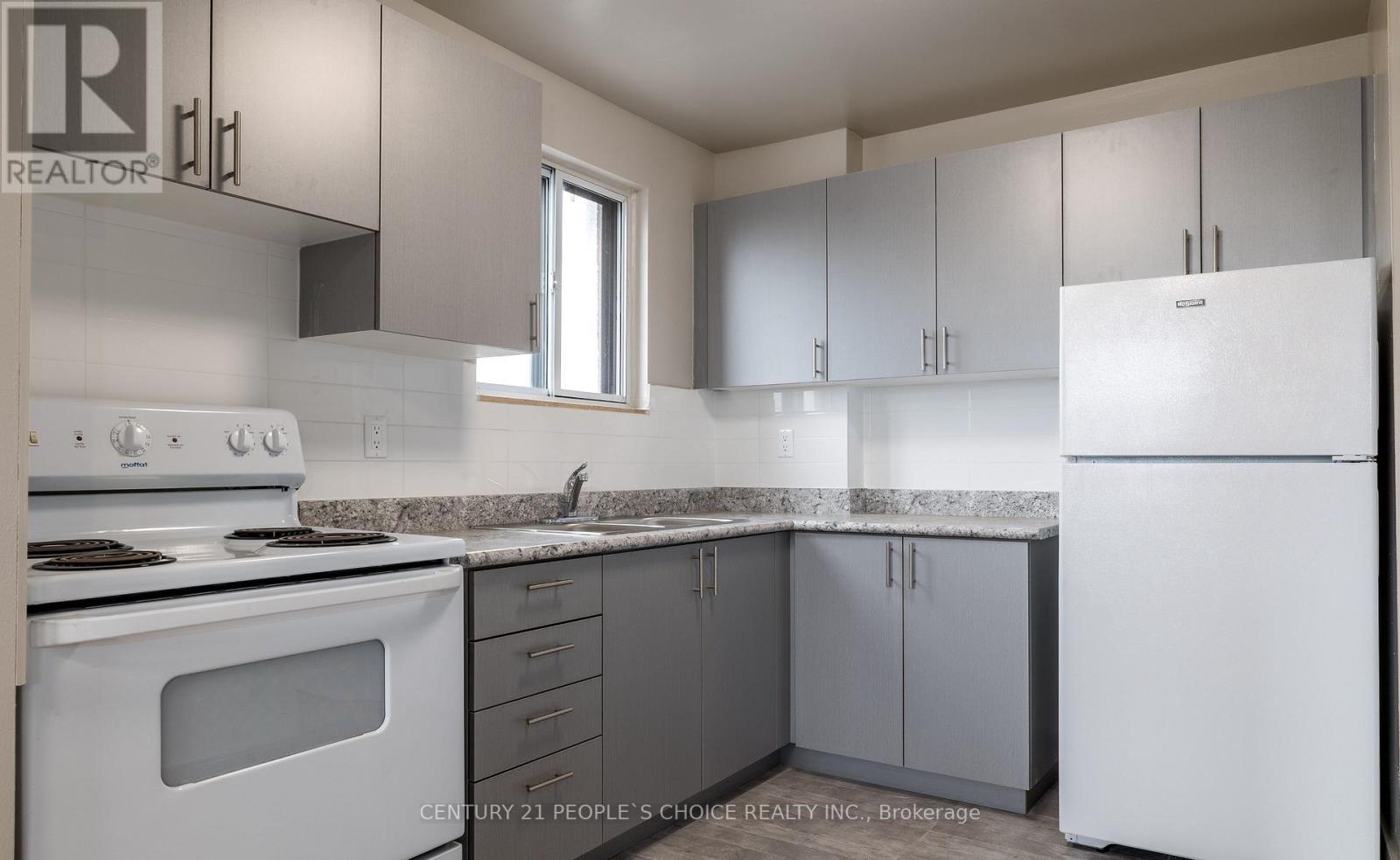 504 - 573 North Service Road, Mississauga, Ontario  L5A 1B5 - Photo 7 - W12515010