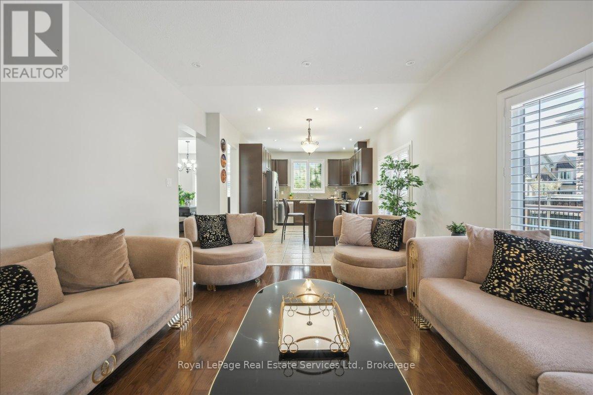 4737 Deforest Crescent, Burlington, Ontario  L7M 0K1 - Photo 15 - W12631130