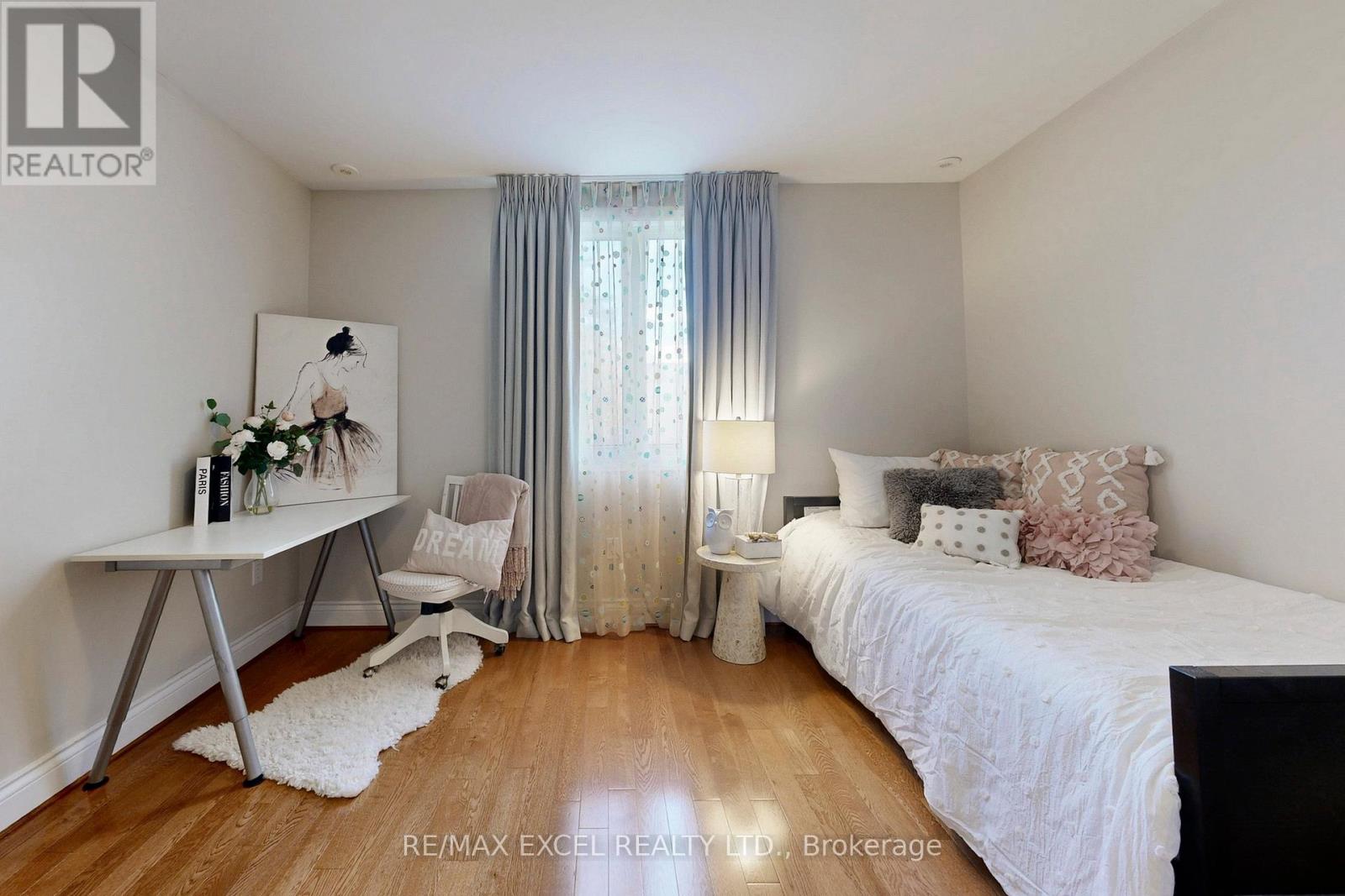 90 Fairleigh Crescent, Toronto, Ontario  M6C 3R9 - Photo 26 - C12629984