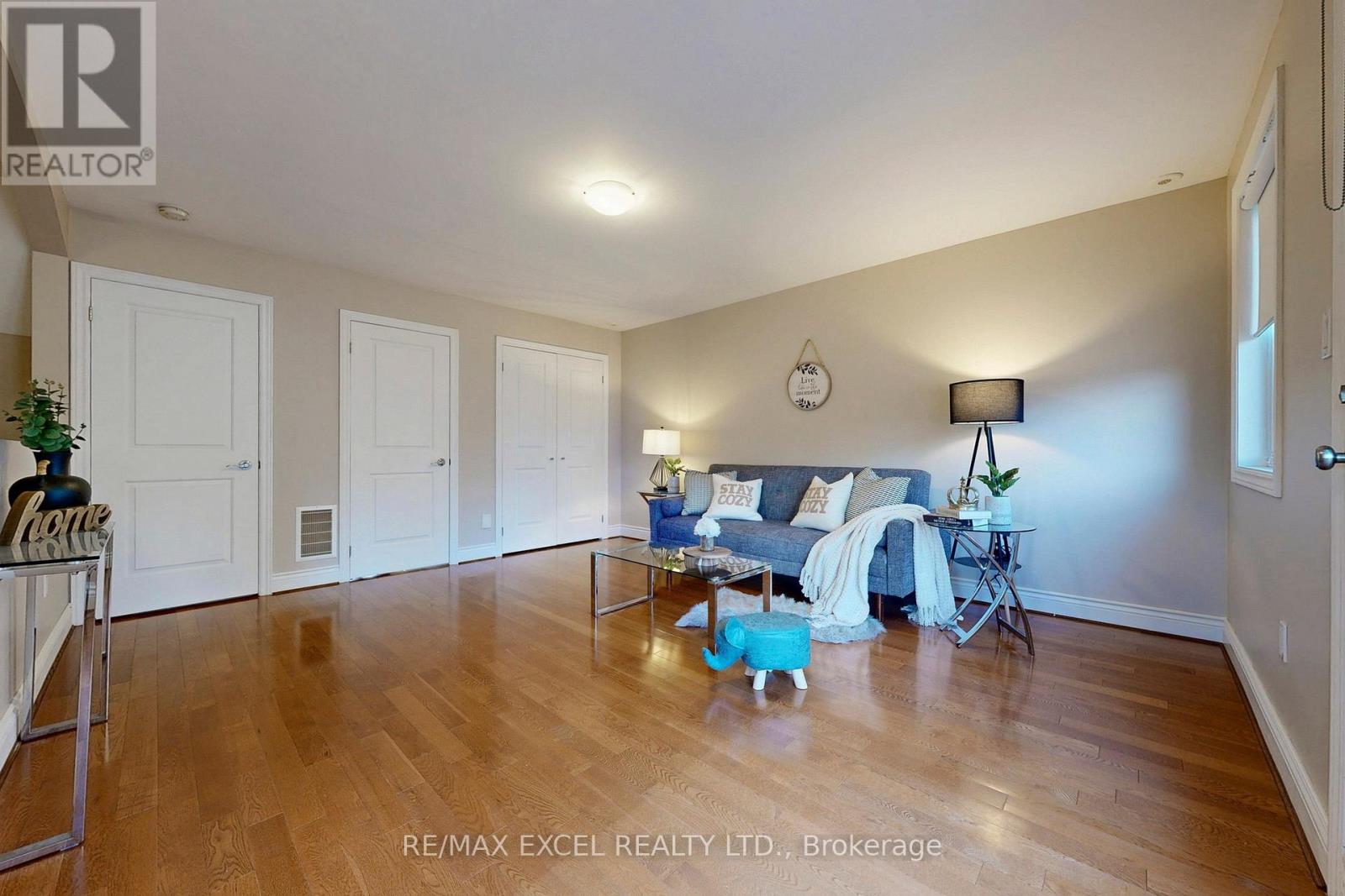 90 Fairleigh Crescent, Toronto, Ontario  M6C 3R9 - Photo 34 - C12629984