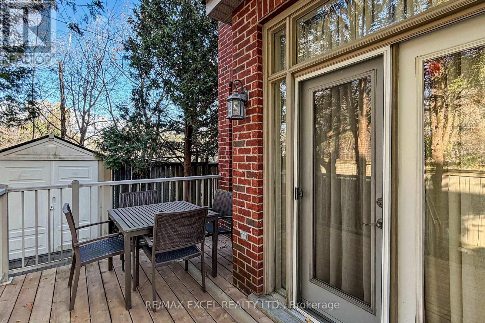 90 Fairleigh Crescent, Toronto, Ontario  M6C 3R9 - Photo 47 - C12629984