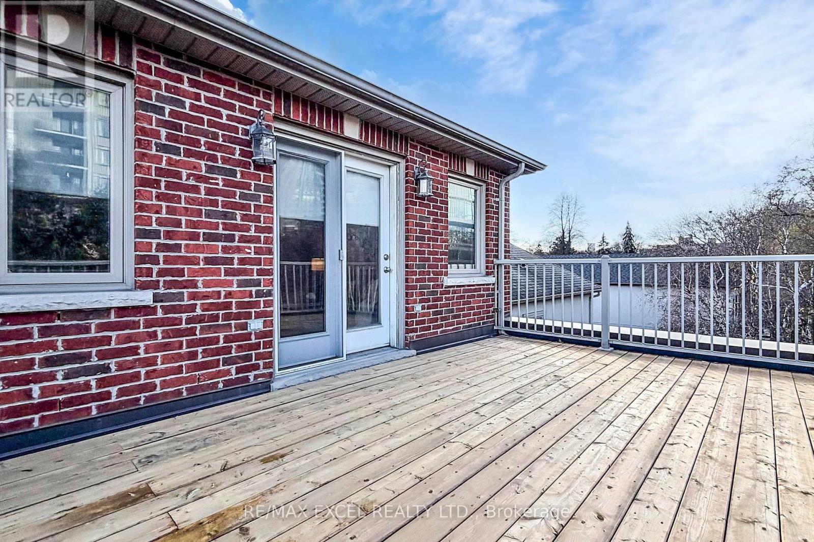 90 Fairleigh Crescent, Toronto, Ontario  M6C 3R9 - Photo 46 - C12629984