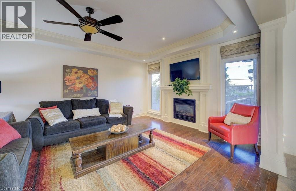 6379 Christopher Crescent, Niagara Falls, Ontario  L2H 0B3 - Photo 19 - 40793675