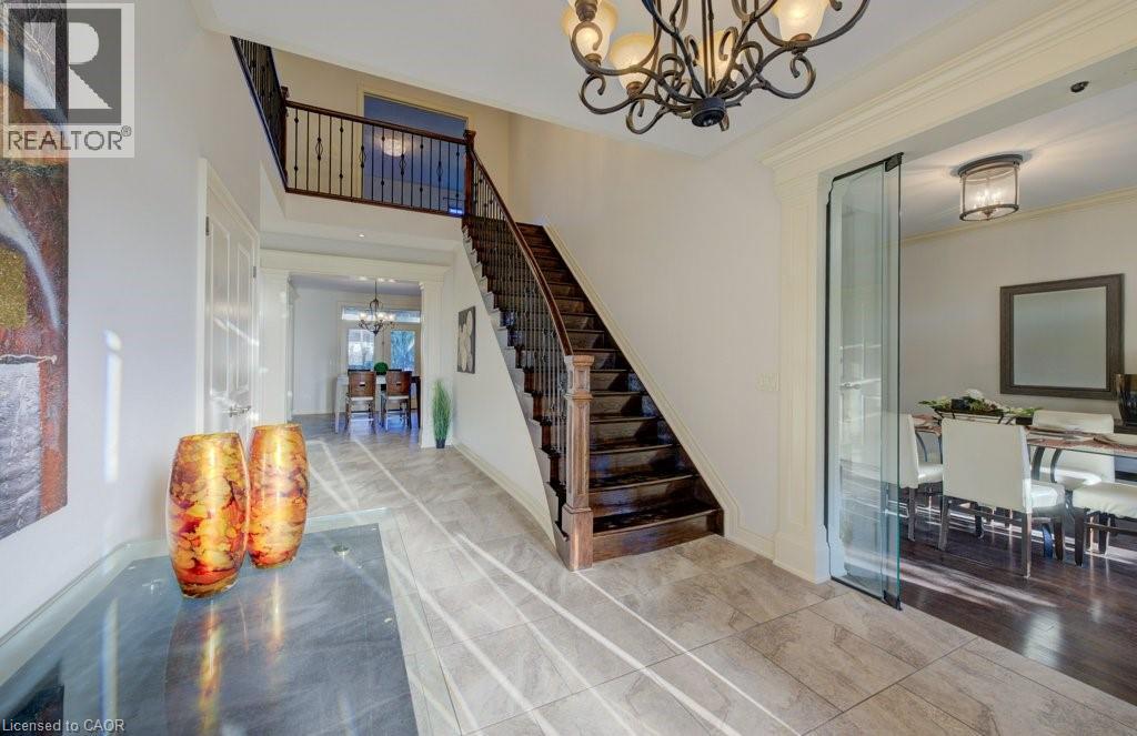 6379 Christopher Crescent, Niagara Falls, Ontario  L2H 0B3 - Photo 4 - 40793675