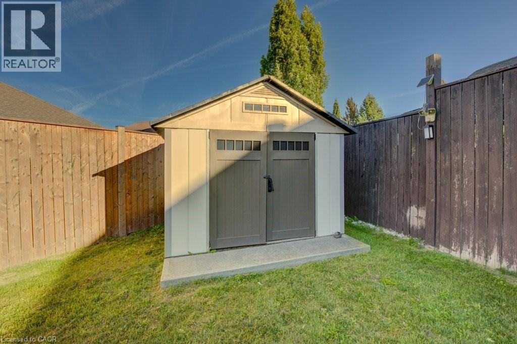 6379 Christopher Crescent, Niagara Falls, Ontario  L2H 0B3 - Photo 47 - 40793675