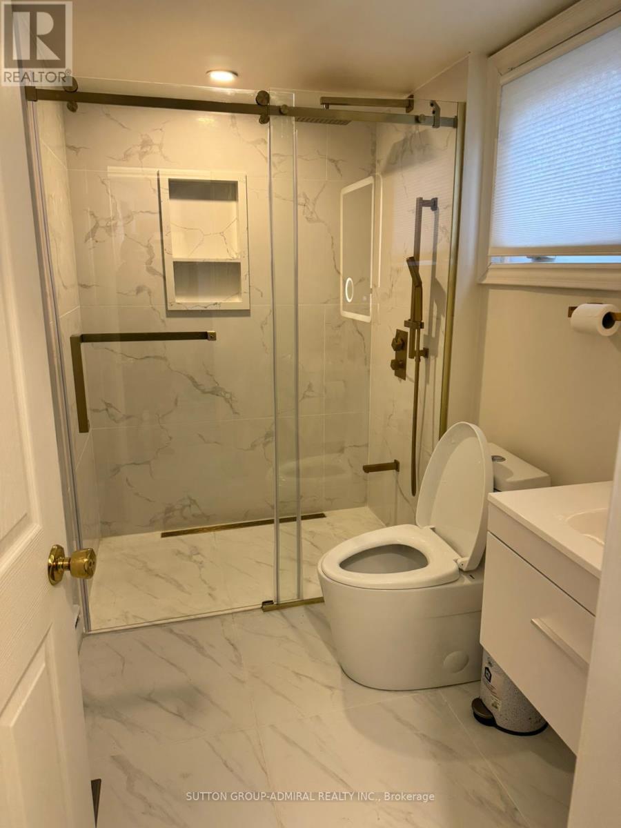 591 Woburn Avenue, Toronto, Ontario  M5M 1L8 - Photo 5 - C12631078