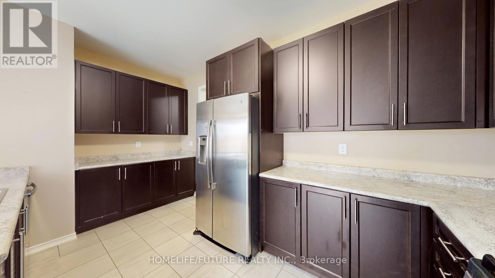 2372 Equestrian Crescent, Oshawa, Ontario  L1L 0L6 - Photo 13 - E12631074