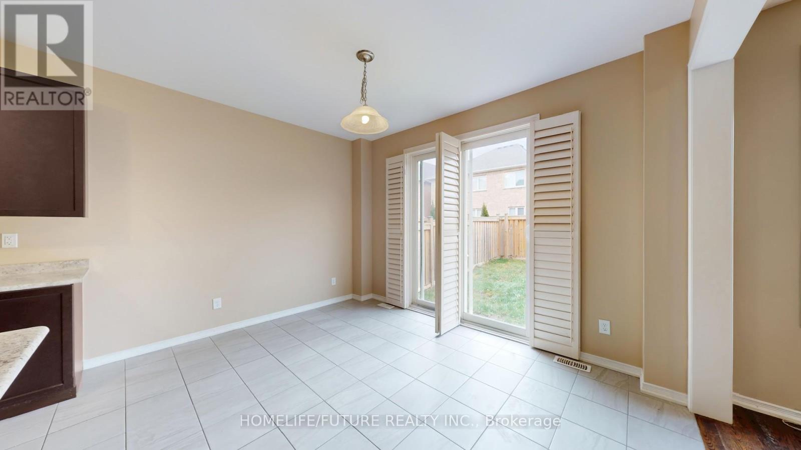 2372 Equestrian Crescent, Oshawa, Ontario  L1L 0L6 - Photo 18 - E12631074