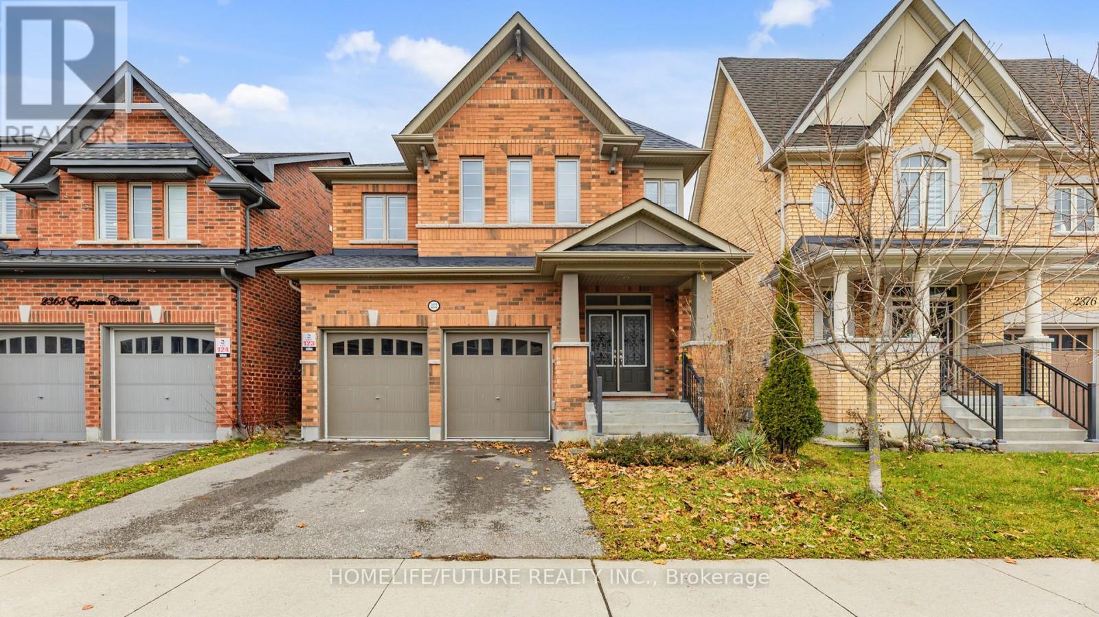 2372 Equestrian Crescent, Oshawa, Ontario  L1L 0L6 - Photo 2 - E12631074