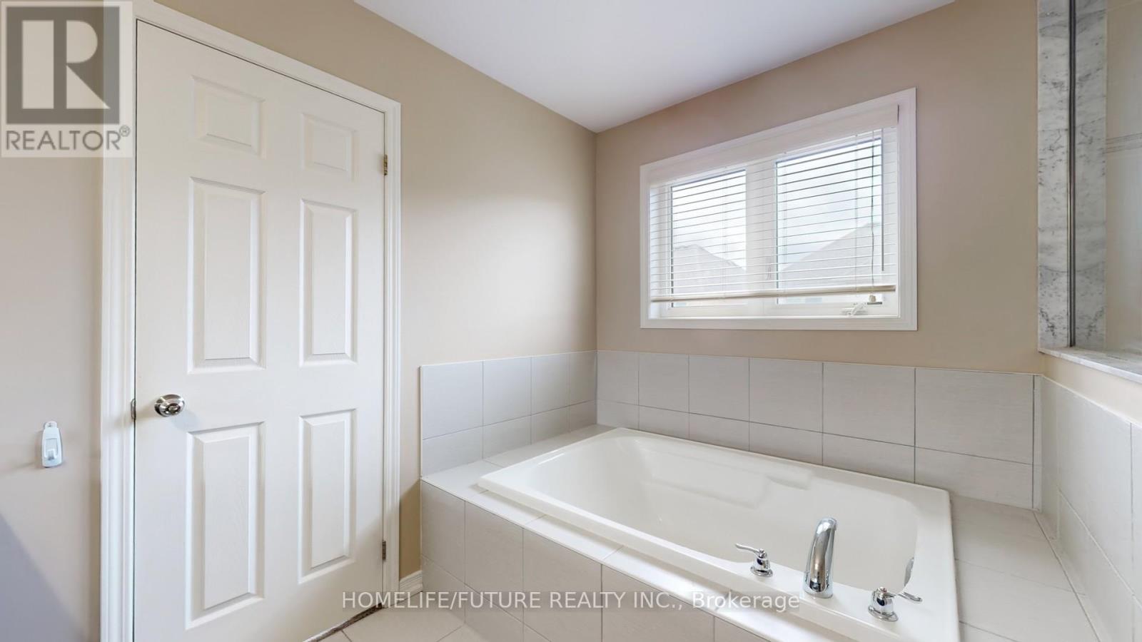 2372 Equestrian Crescent, Oshawa, Ontario  L1L 0L6 - Photo 29 - E12631074