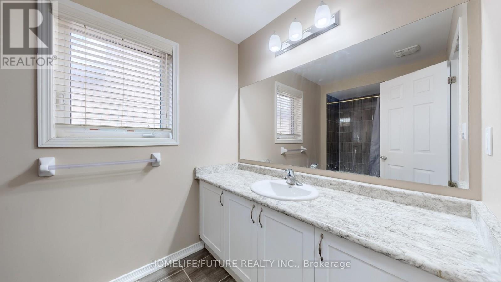 2372 Equestrian Crescent, Oshawa, Ontario  L1L 0L6 - Photo 40 - E12631074