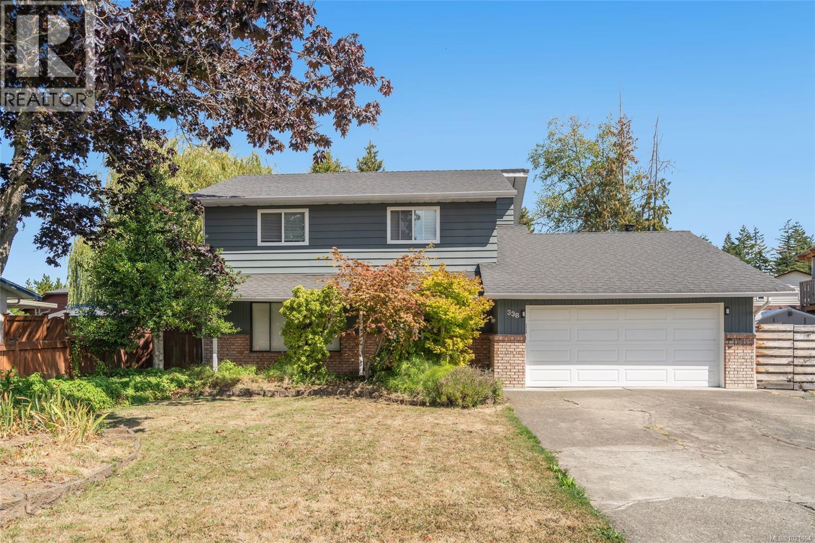 338 McKinnon St, Parksville, British Columbia