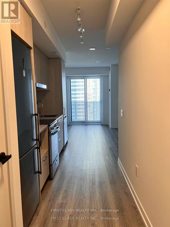 1802 - 195 Commerce Street, Vaughan, Ontario  L4K 0P9 - Photo 6 - N12631088