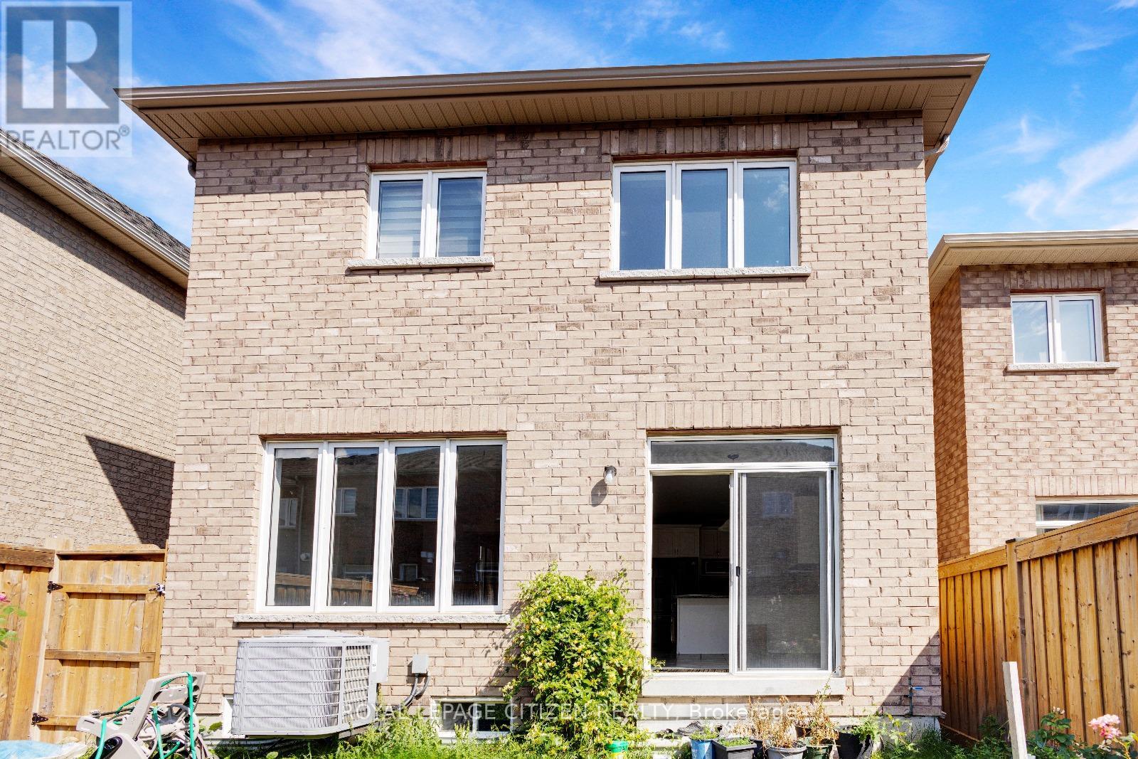 304 Buick Boulevard, Brampton, Ontario  L7A 4L8 - Photo 29 - W12631112