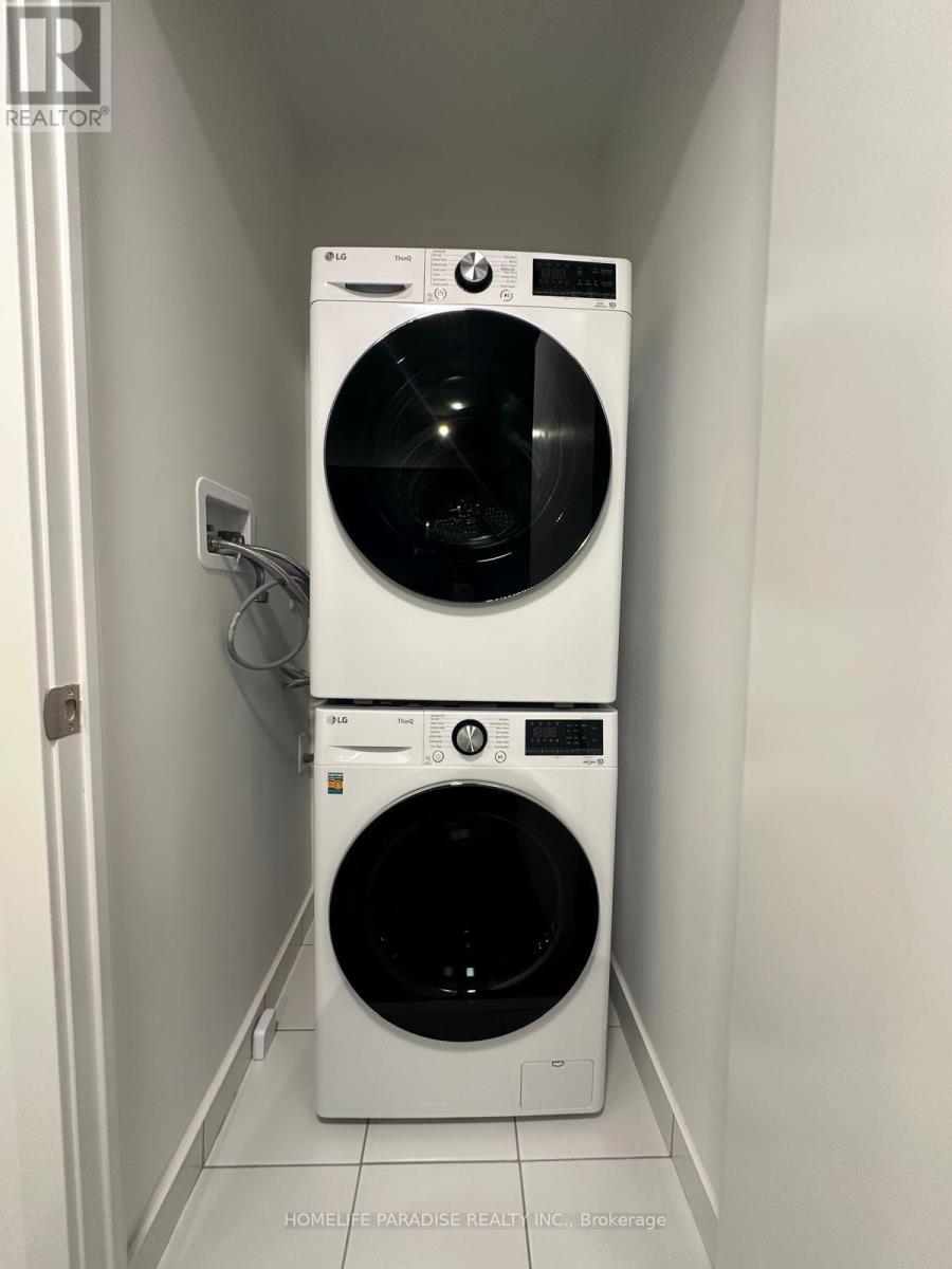 225 Malta Avenue, Brampton, Ontario  L6Y 6L6 - Photo 8 - W12631118